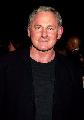 Victor Garber_02