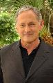 Victor Garber_03